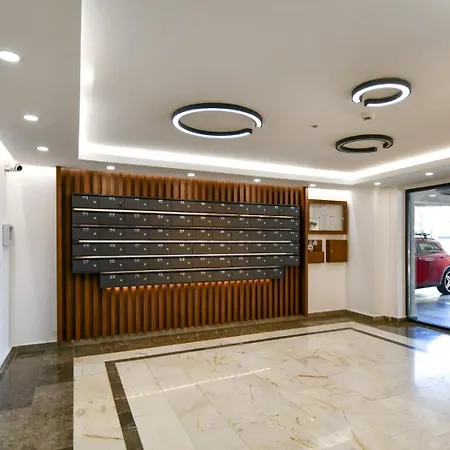 Paoni By Solid Butoaie Apartmán